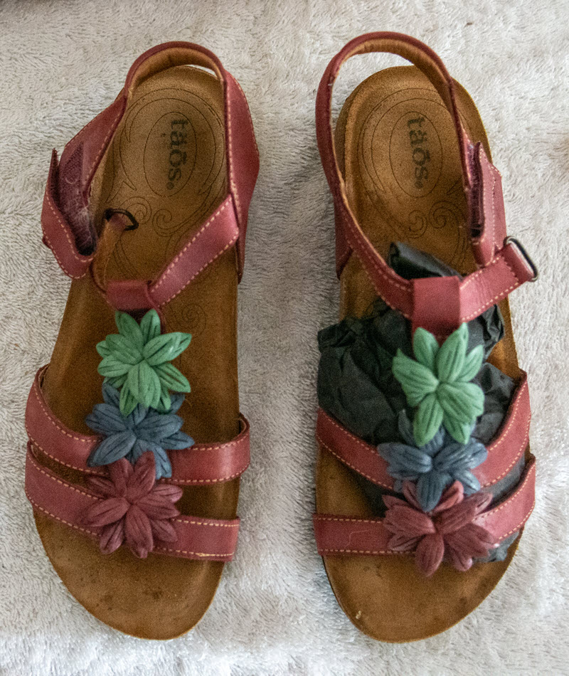 Like New Toas Leather Sandals 7.5 