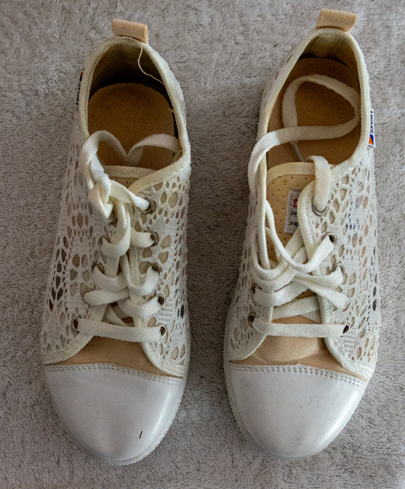 White Lace Tennis Shoes 7.5
